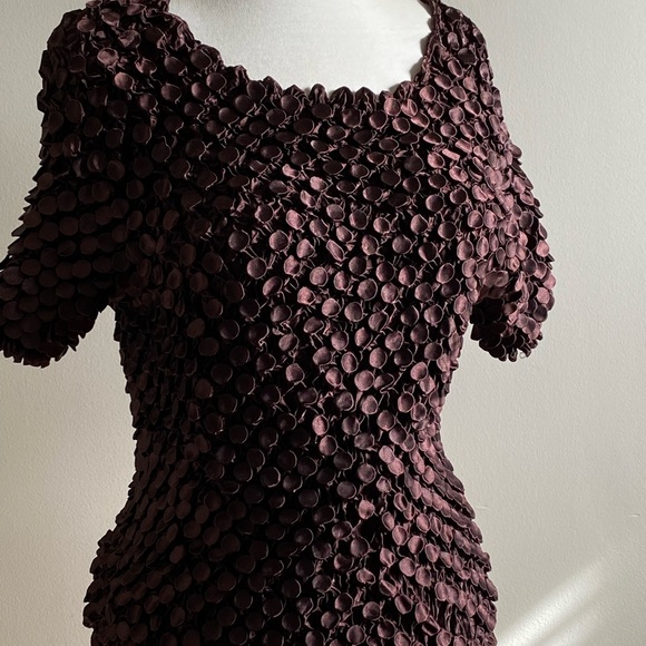 Brown Textured Popcorn Top with Short Sleeves ONE SIZE - Picture 3 of 8